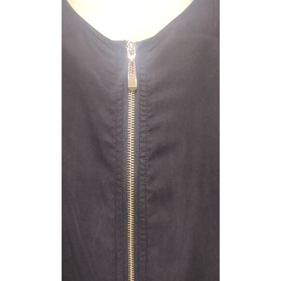 Chabi Chic Front Cropped Top with 3/4 Sleeves and Longer Back, Black, Sz L - Picture 2 of 7